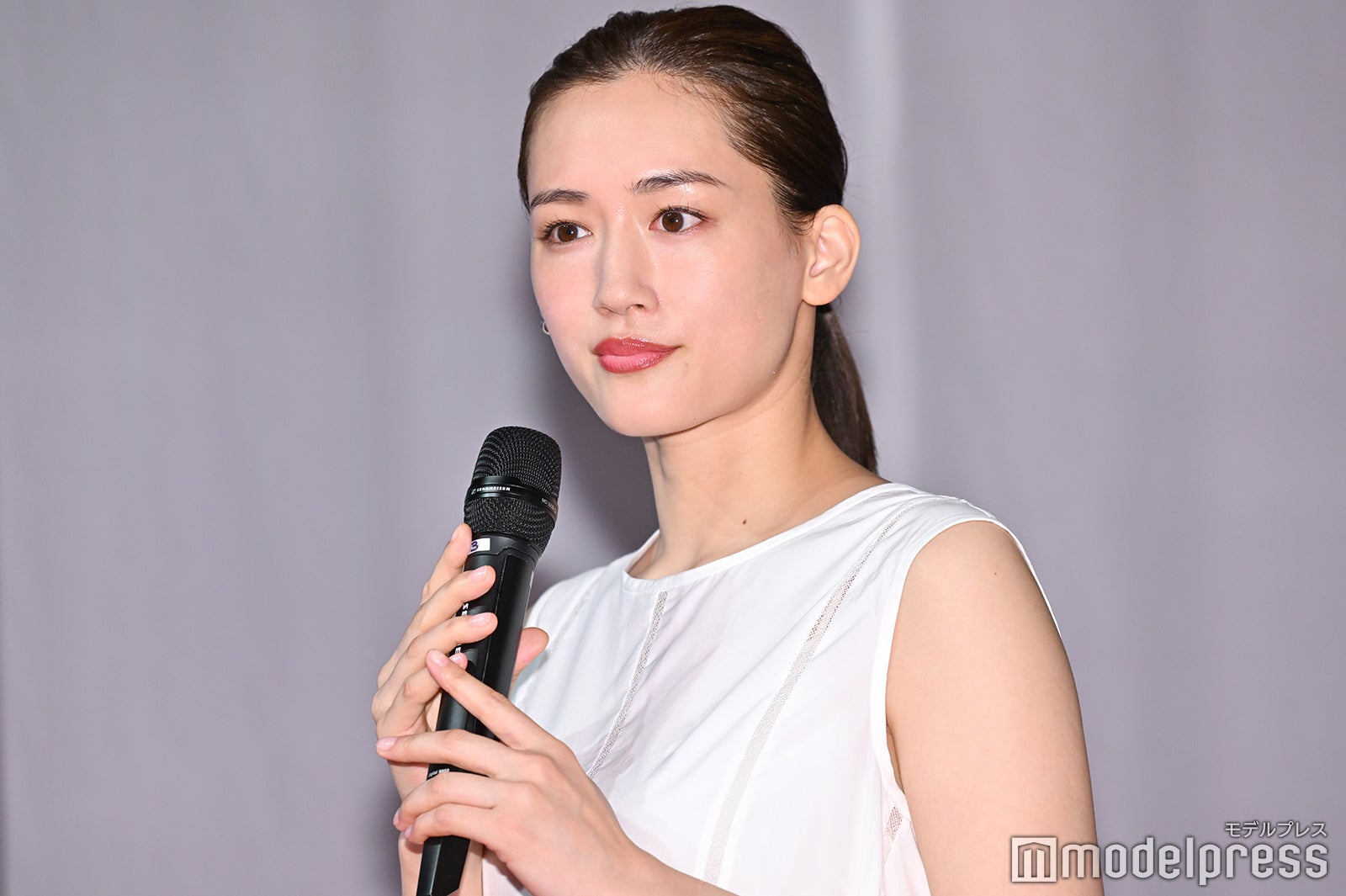 綾瀬はるか （C）モデルプレス