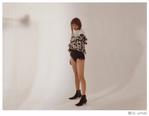 内田理央 極限足だし Sexyショットに 理想の美脚 エロ可愛いです の声 モデルプレス