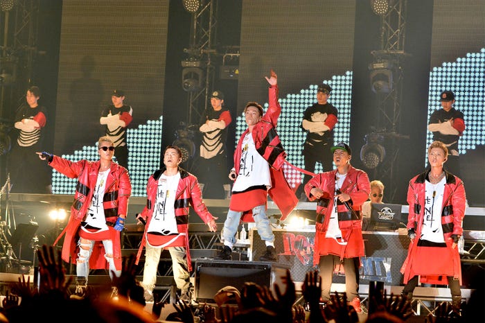 全国ワンマンツアー「DOBERMAN INFINITY LIVE TOUR 2016“THE LINE”」(画像提供:所属事務所)