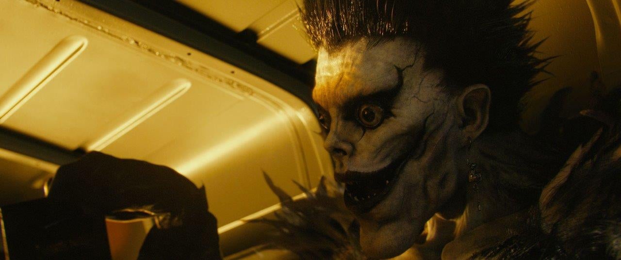 映画「デスノート」菅田将暉が戸田恵梨香に接近「夜神月は生きている」？