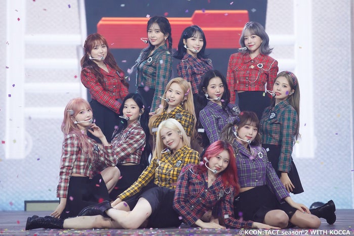 IZ*ONE（C）OFF THE RECORD