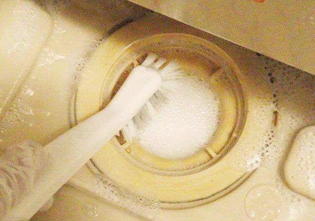 バス用排水口ブラシ　泡もちが良い
