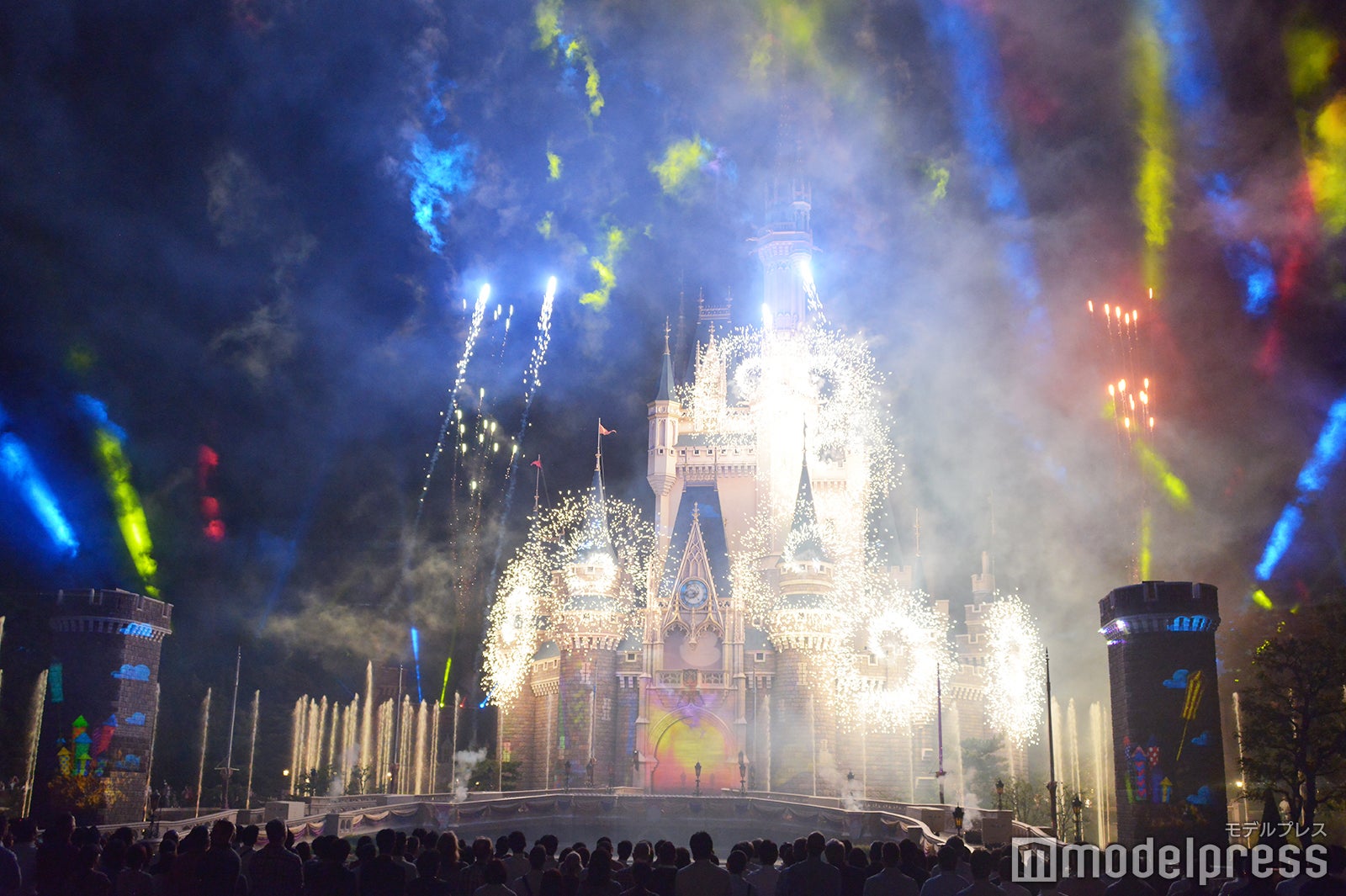 「Celebrate！Tokyo Disneyland」（C）モデルプレス（C）Disney