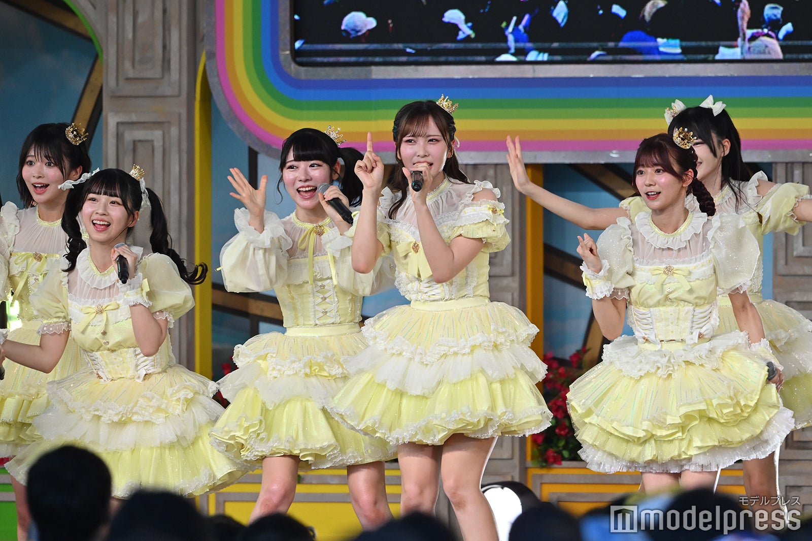 ≒JOY（C）モデルプレス