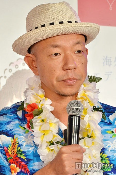 バイきんぐ小峠英二、恋人・坂口杏里は「危ない女」素顔を明かす