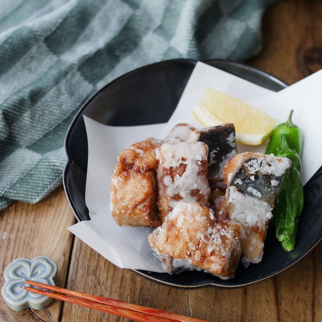 カリふわ食感。さばの唐揚げ