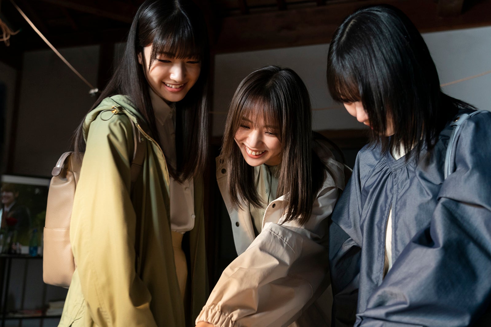 大園玲、小林由依、森田ひかるオフショット（C）NTT DOCOMO, INC.