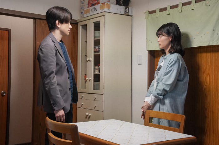 横山裕、山下美月/「舞いあがれ!」第109話(C)NHK