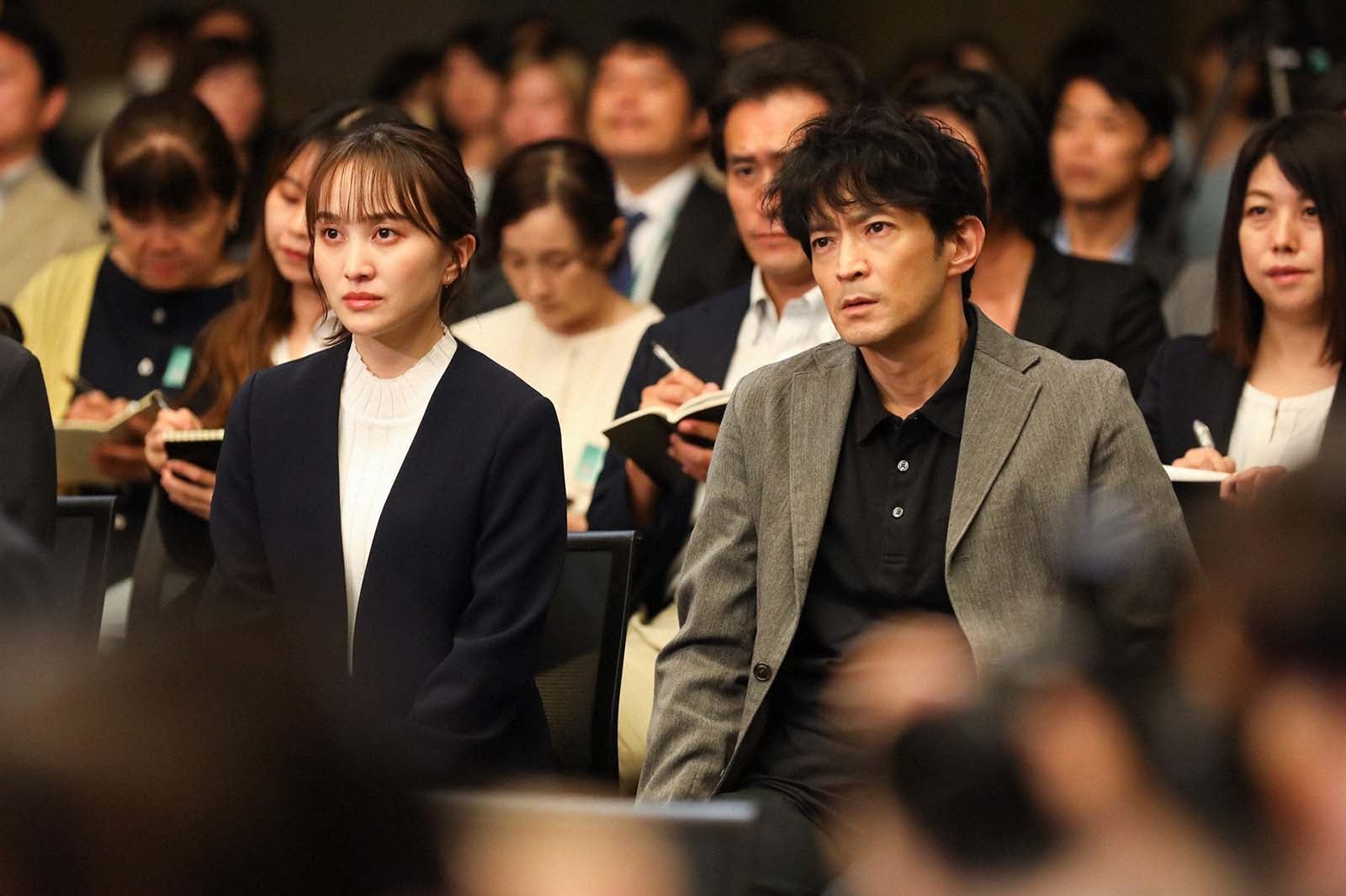 百田夏菜子、津田健次郎「トリリオンゲーム」第8話より（C）TBS／撮影：高橋裕子