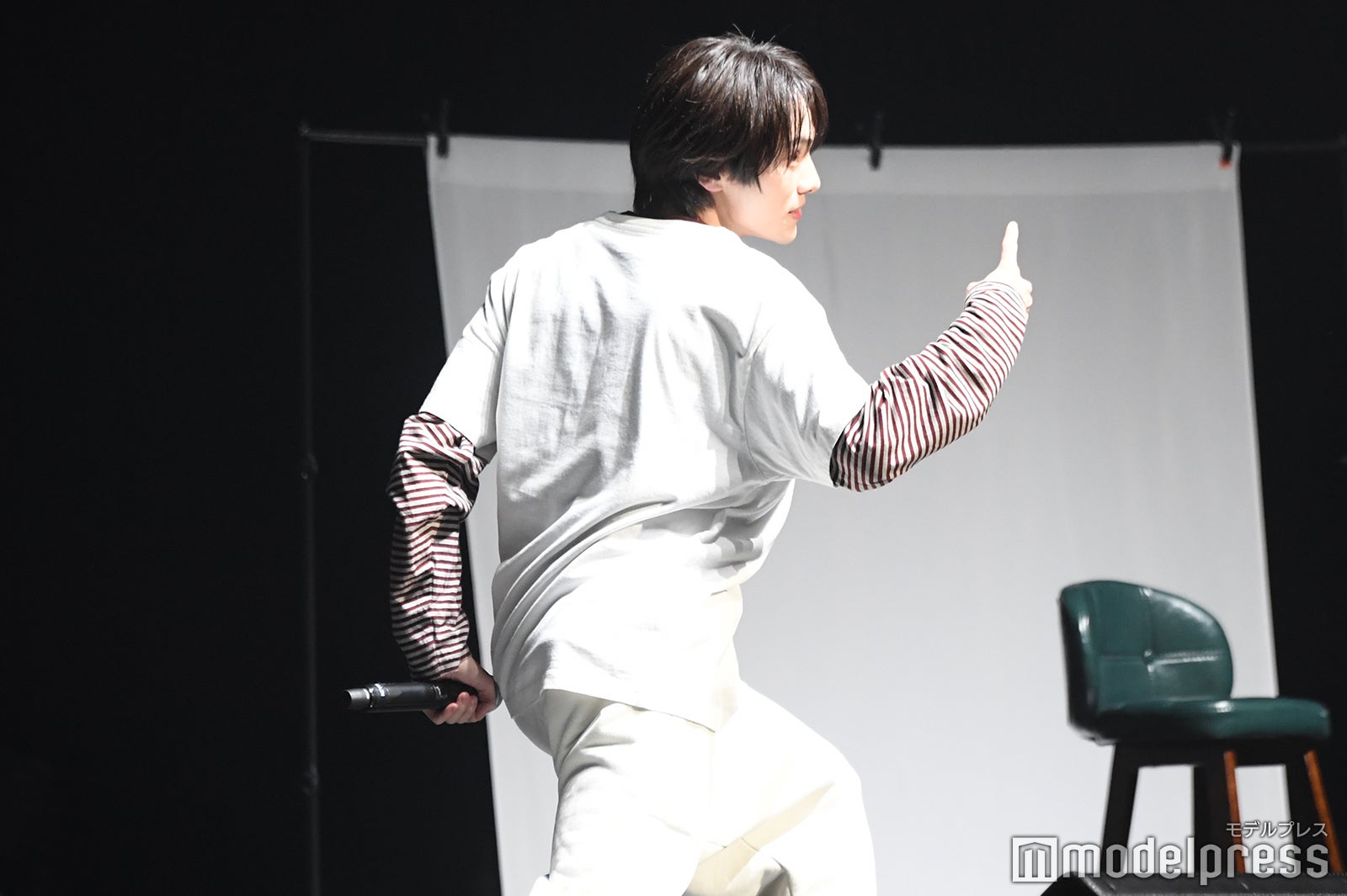 今の気持ちを表現する山下幸輝（C）モデルプレス