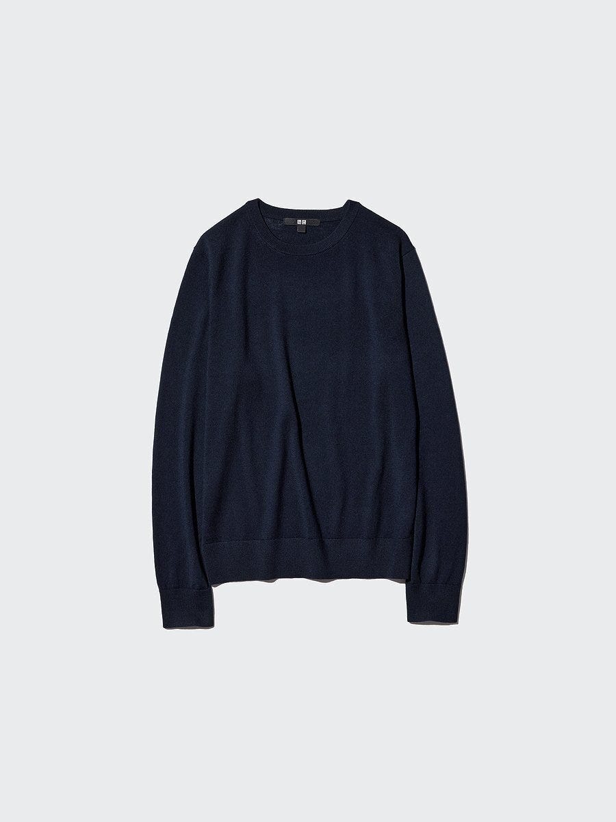 ユニクロのメリノクルーネックセーター