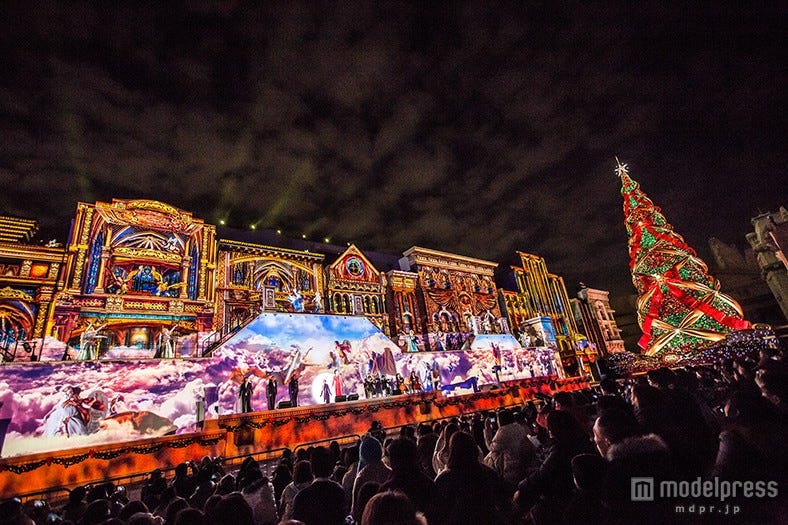USJクリスマス、一夜限りのシークレットステージに観客感動