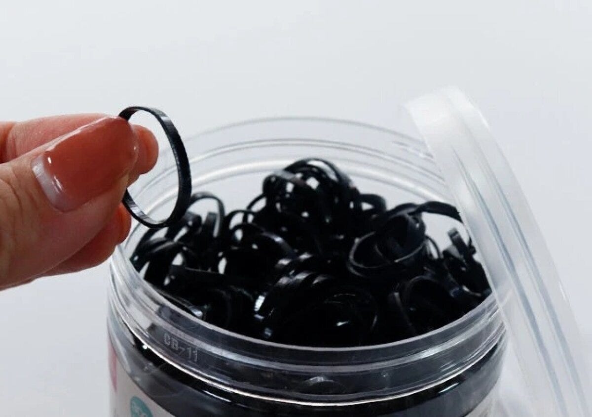 ダイソー　からまないヘアーゴム（ブラック）