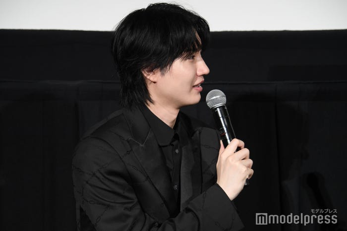 トークを楽しむ桜田通(C)モデルプレス
