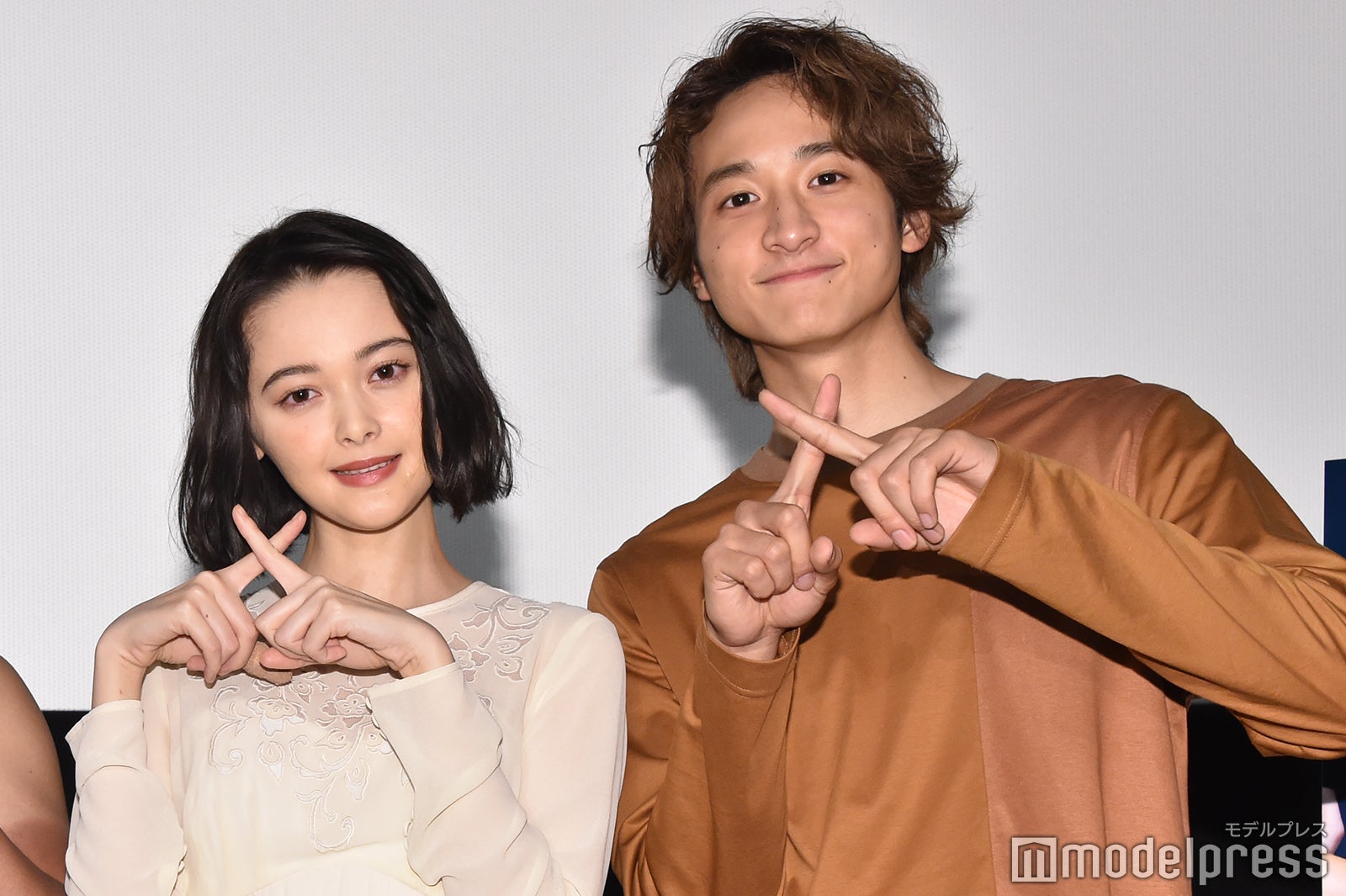 玉城ティナ、小関裕太 （C）モデルプレス