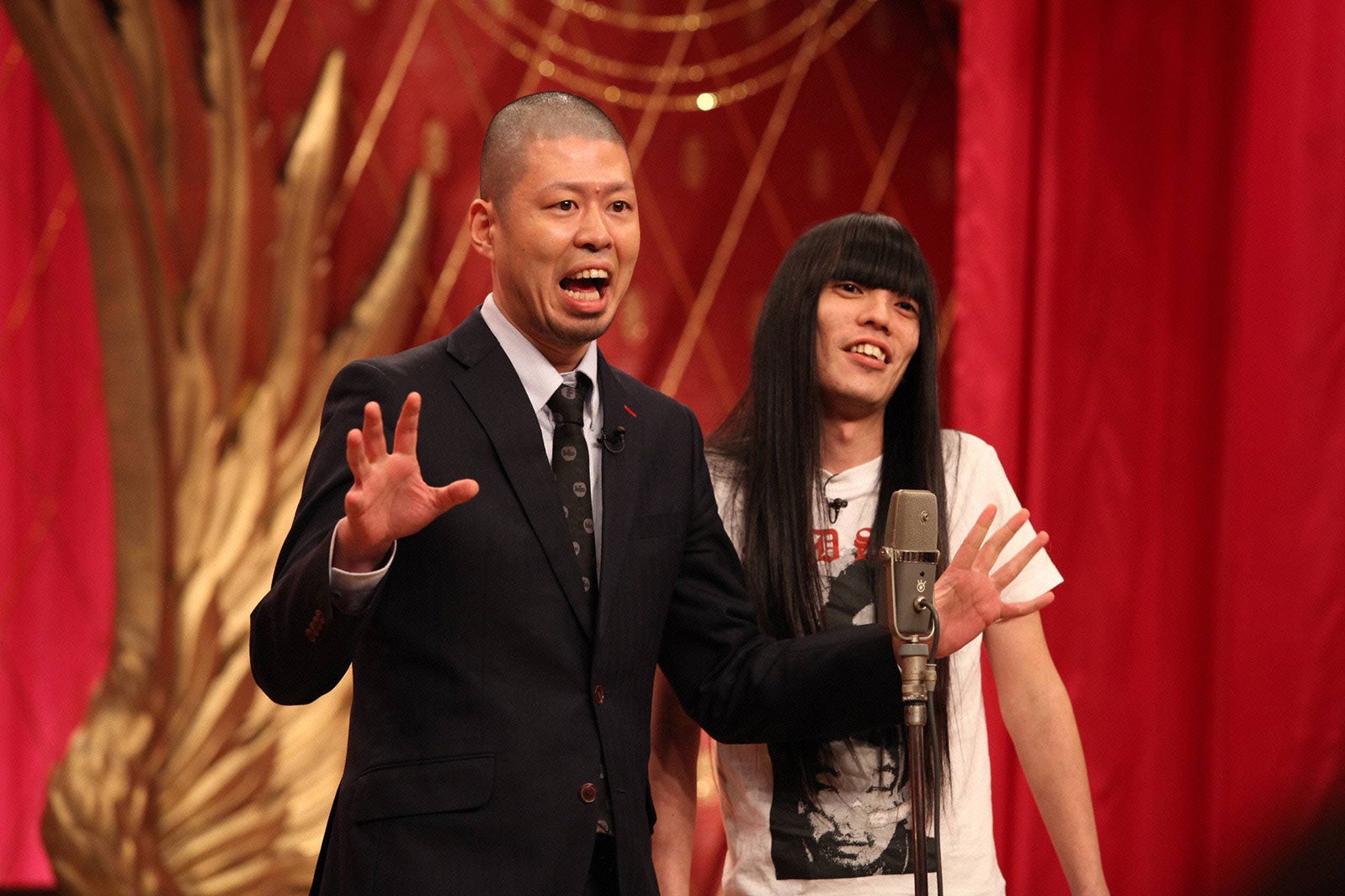 金属バット「ネタパレ」（C）フジテレビ