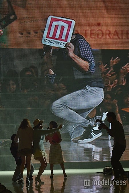 自撮りをしてその場でTwitterにアップ！