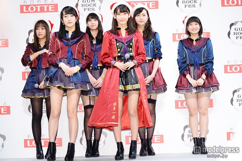 多田愛佳、田島芽瑠、松岡菜摘、宮脇咲良、森保まどか、朝長美桜