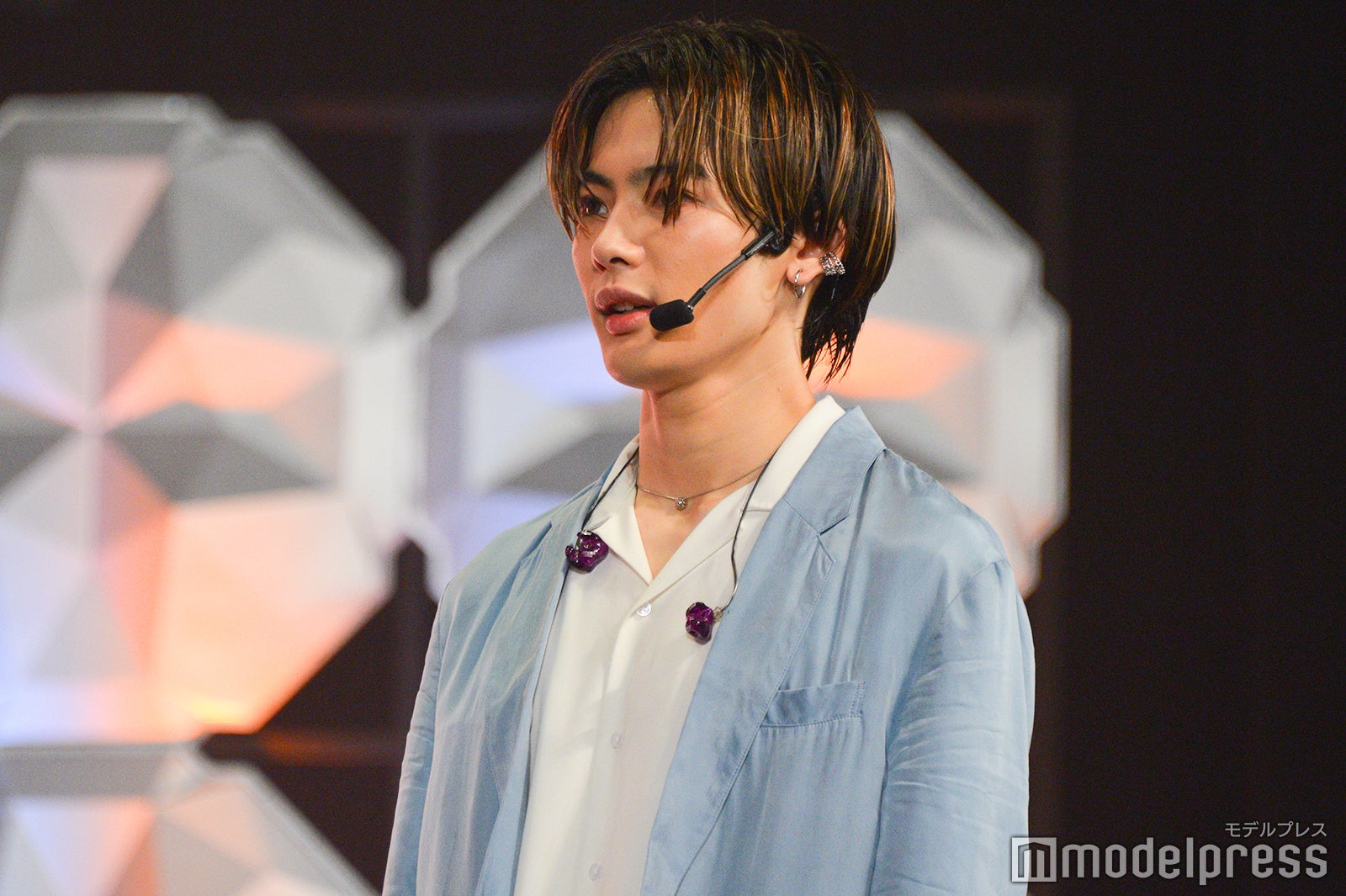 シャッフル寸劇で佐神弾役になったNOA （C）モデルプレス