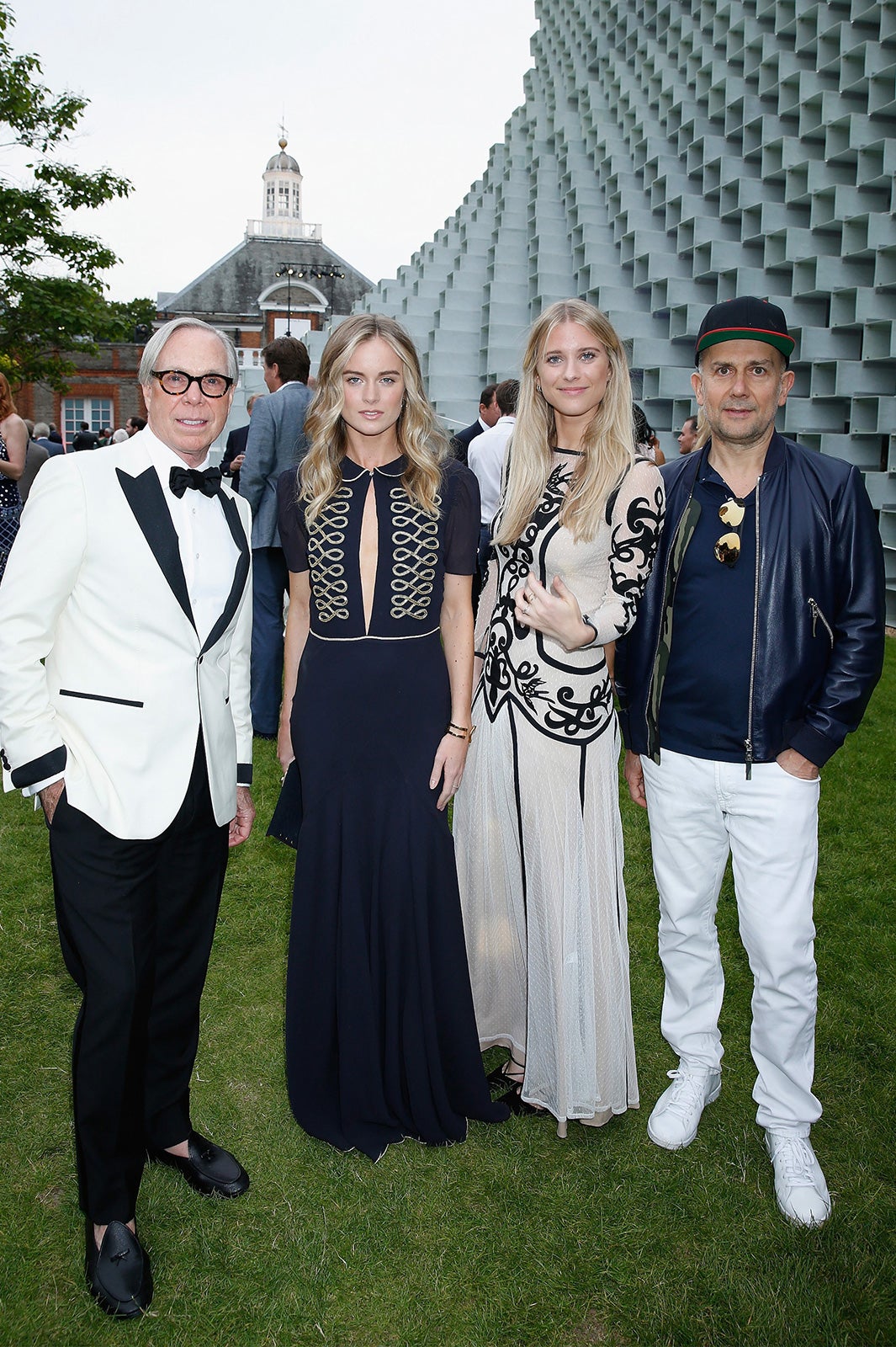 Tommy-Hilfiger、Cressida-Bonas、Georgia-Forbes、Marc-Quinn（画像提供：トミー ヒルフィガー ジャパン）