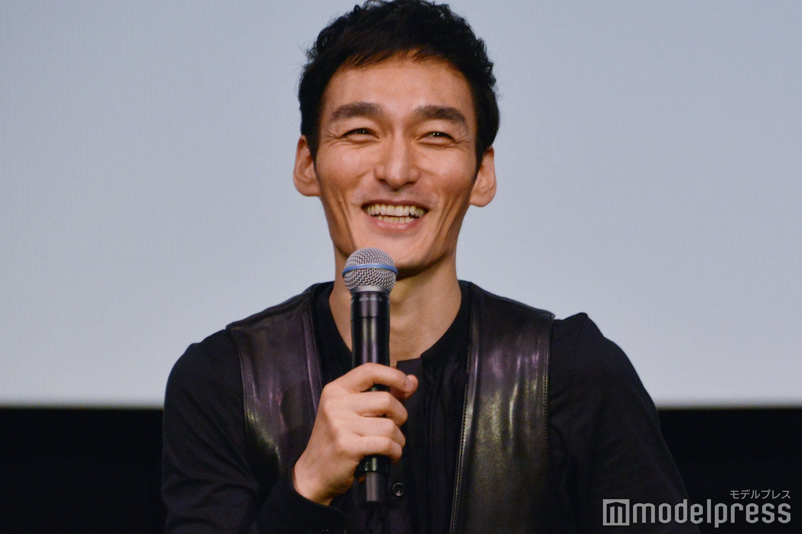 草なぎ剛（C）モデルプレス