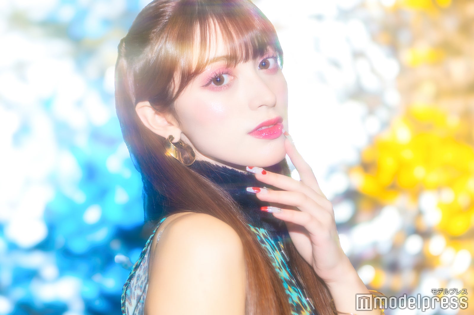 モデルプレスのインタビューに応じたエブラヒミ椎菜（C）モデルプレス