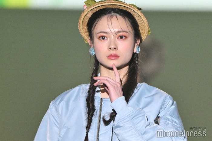 伊藤百花(C)モデルプレス