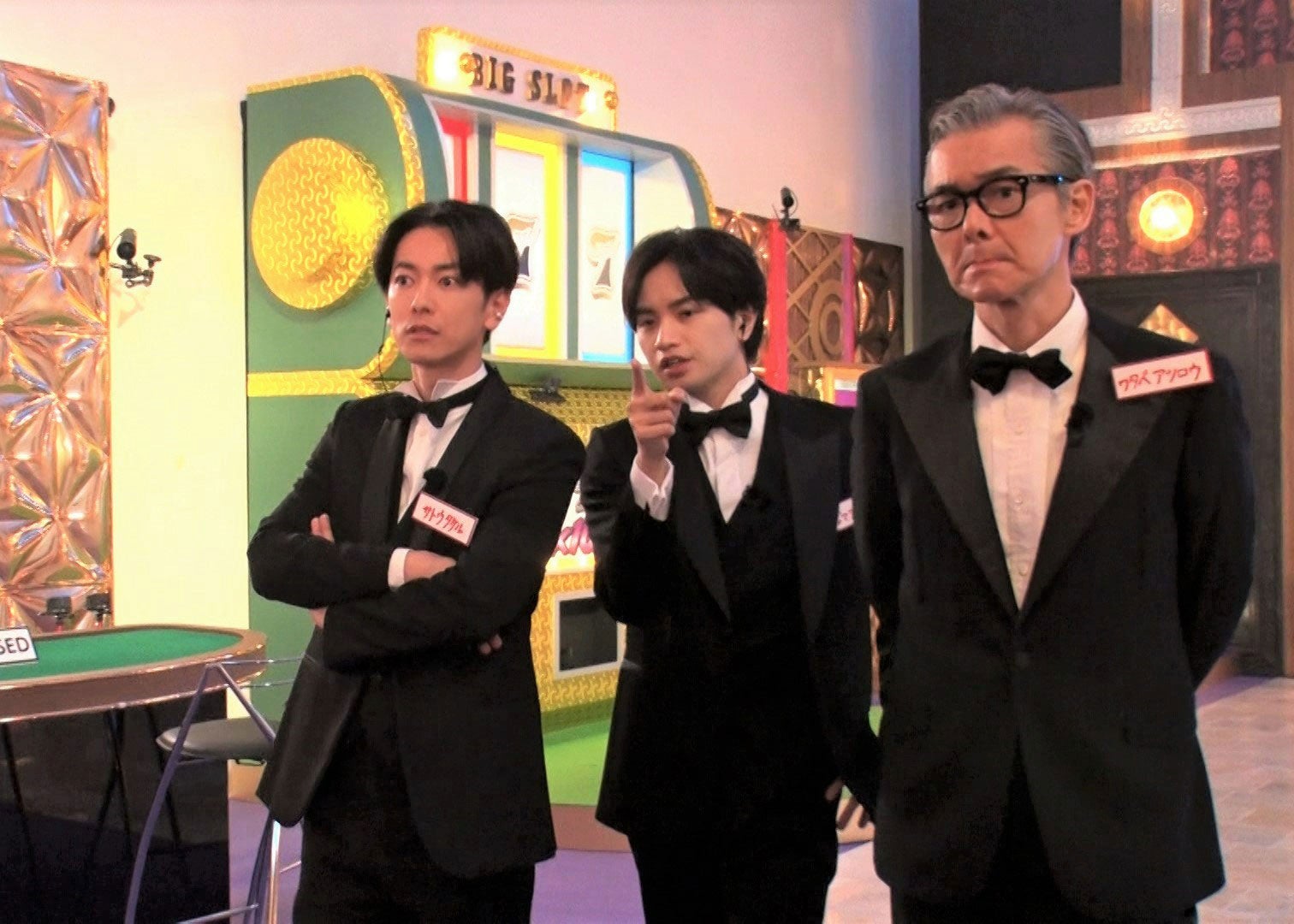 佐藤健、中島健人、渡部篤郎（C）TBS