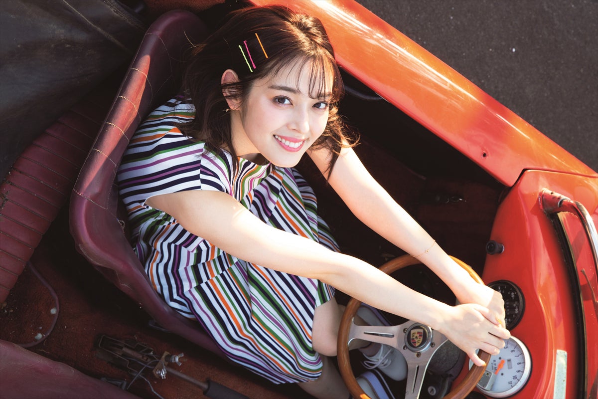 矢作穂香ファースト写真集より（提供写真）