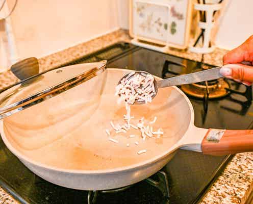 使うだけで質素なご飯が激変…! 冷凍庫の“神アイテム”パラパラ牛脂
