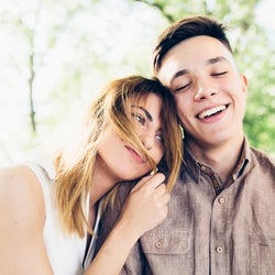 男性が感じる 男性経験少なめ の女性の特徴4つ 慣れてないんだね モデルプレス