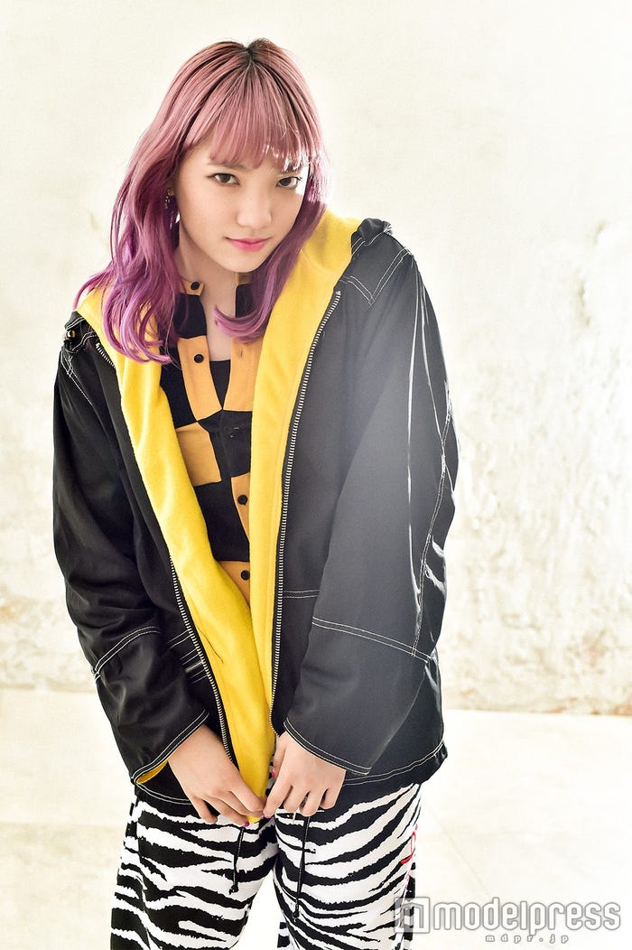 須田アンナ(C)モデルプレス