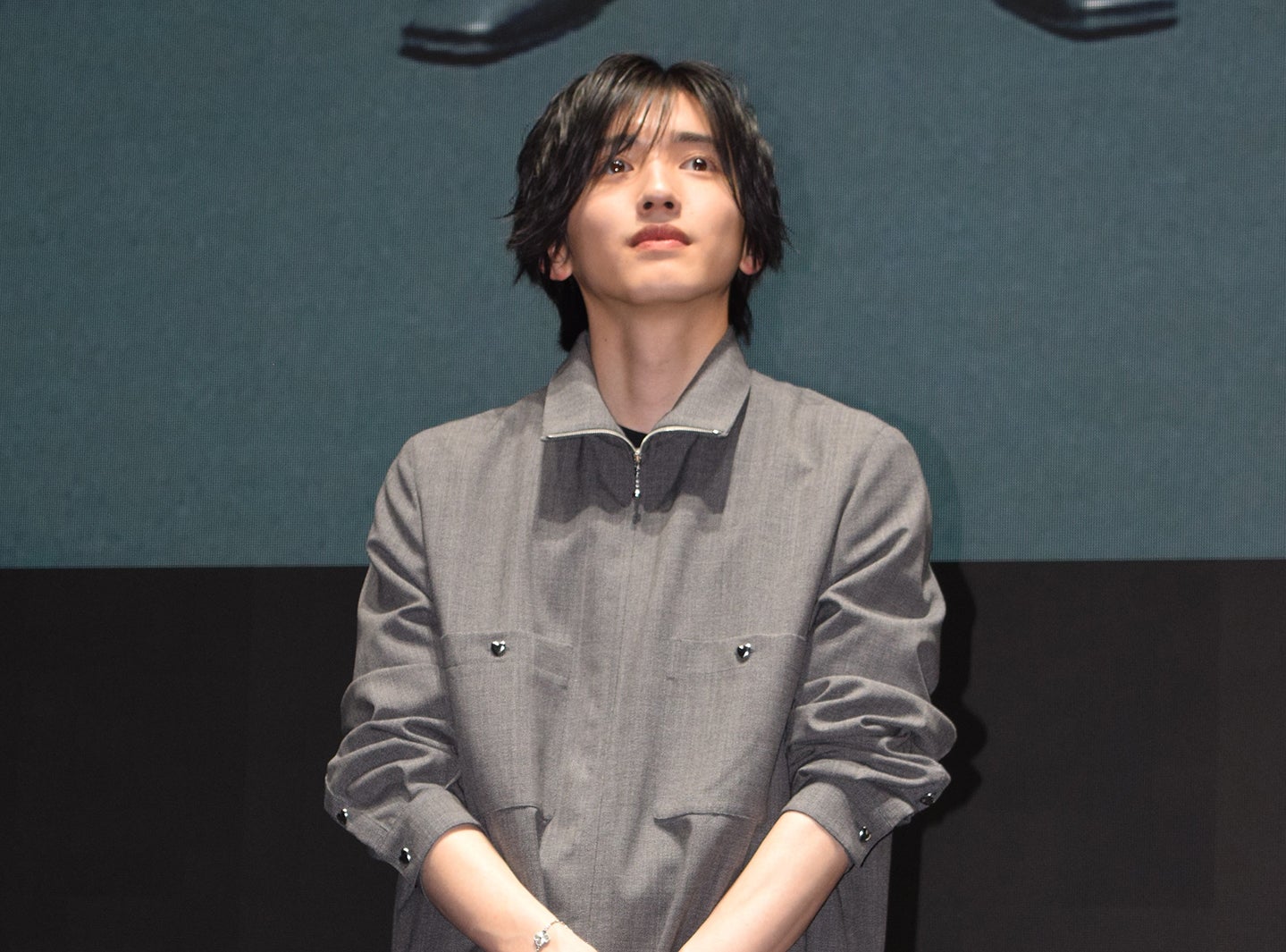 道枝駿佑（C）2026「君が最後に遺した歌」製作委員会