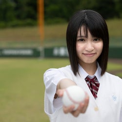 次世代JKモデル・青島妃菜、“夏の女神”に抜てき 記念すべき100回目