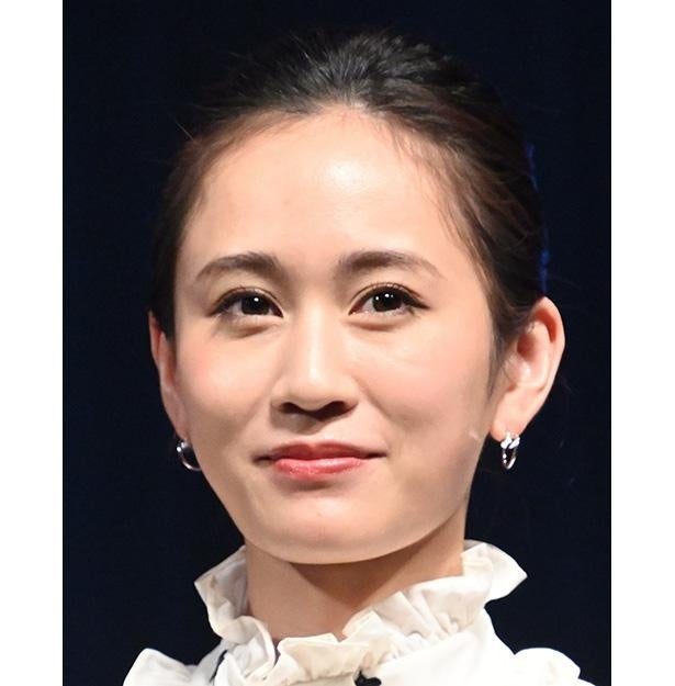 前田敦子、笑顔がまぶしい33歳のバースデーショットに「あっちゃんおめでとう!!!」「いつまでもかわいいなぁ」の声 - モデルプレス