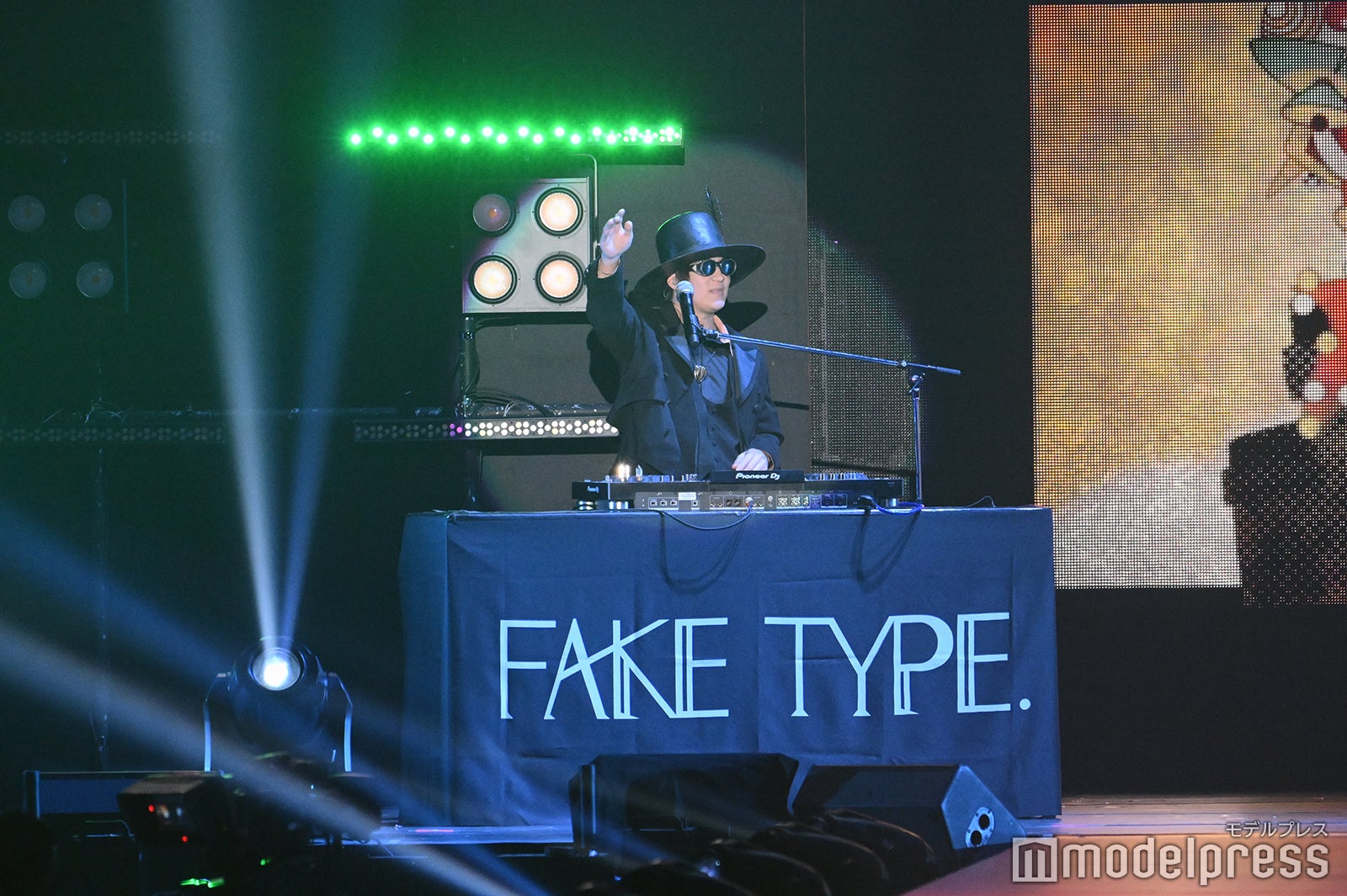 FAKE TYPE.「関コレ 2023 S／S」より（C）モデルプレス