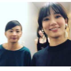 モデルプレス - 水川あさみ&池田エライザ&尾野真千子のわちゃわちゃ動画に反響「美女集結」「ずっと見てられる」