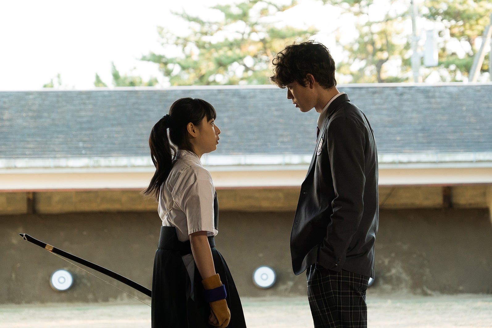 桜井日奈子、宮沢氷魚／「僕の初恋をキミに捧ぐ」第2話より（C）テレビ朝日