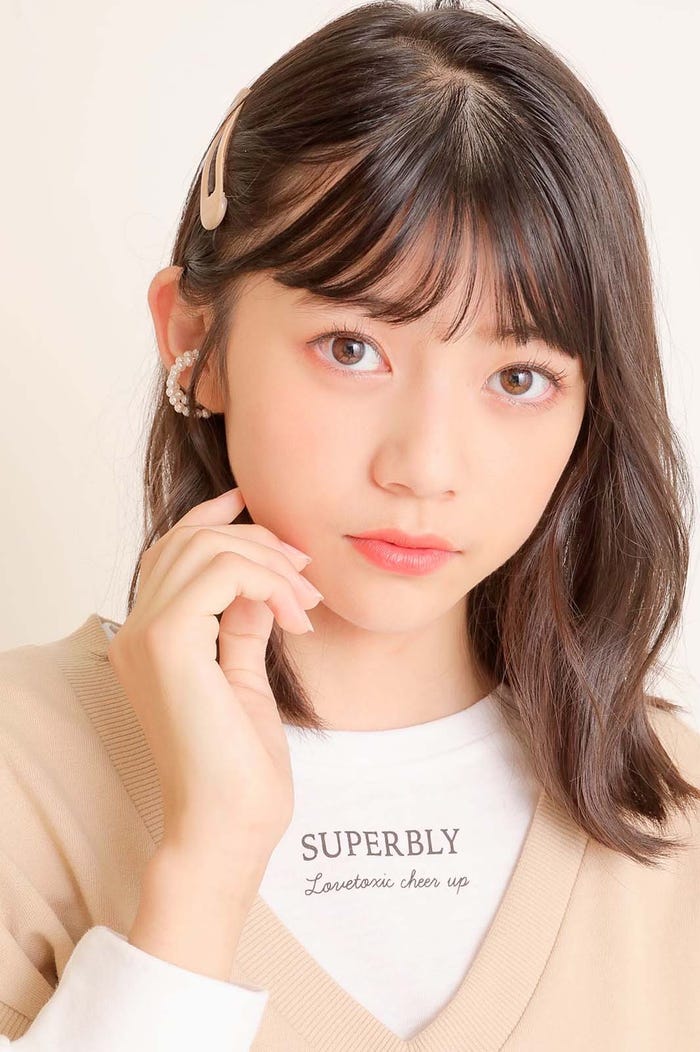 吉本麗南/画像提供:新潮社