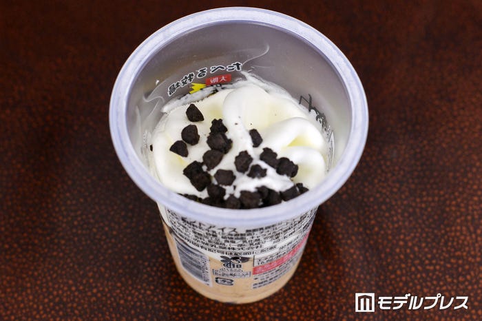 たべる牧場大阪ブラックサンダーキャラメル味(C)モデルプレス