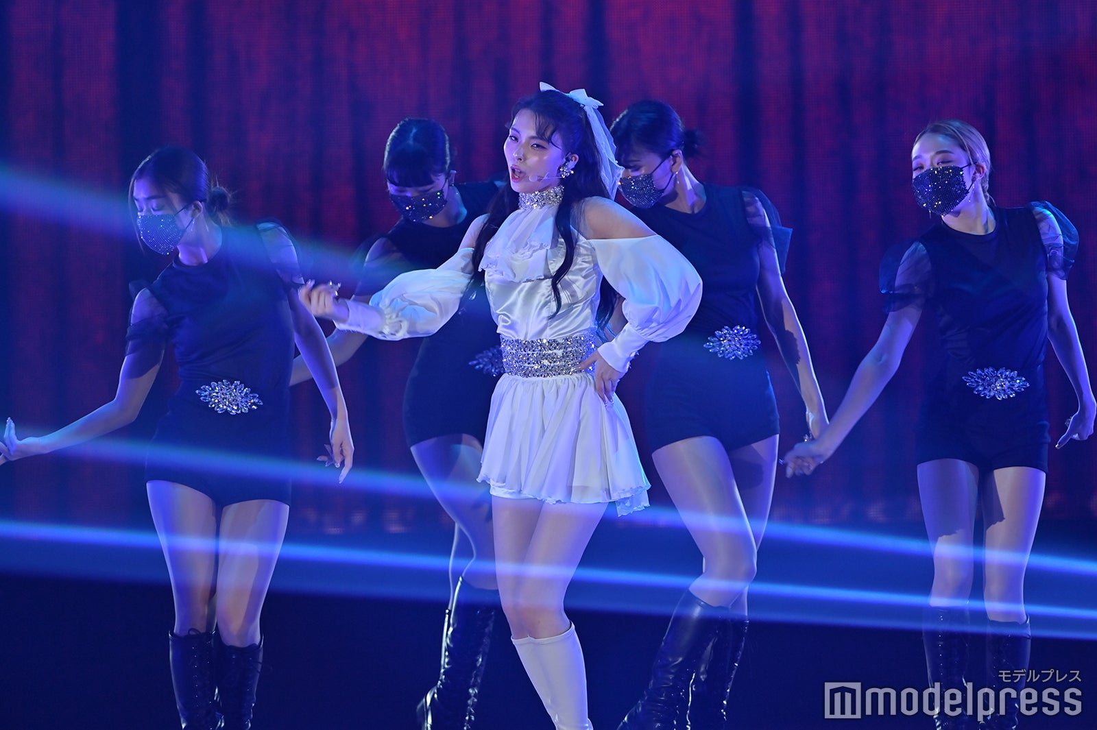 （C）モデルプレス