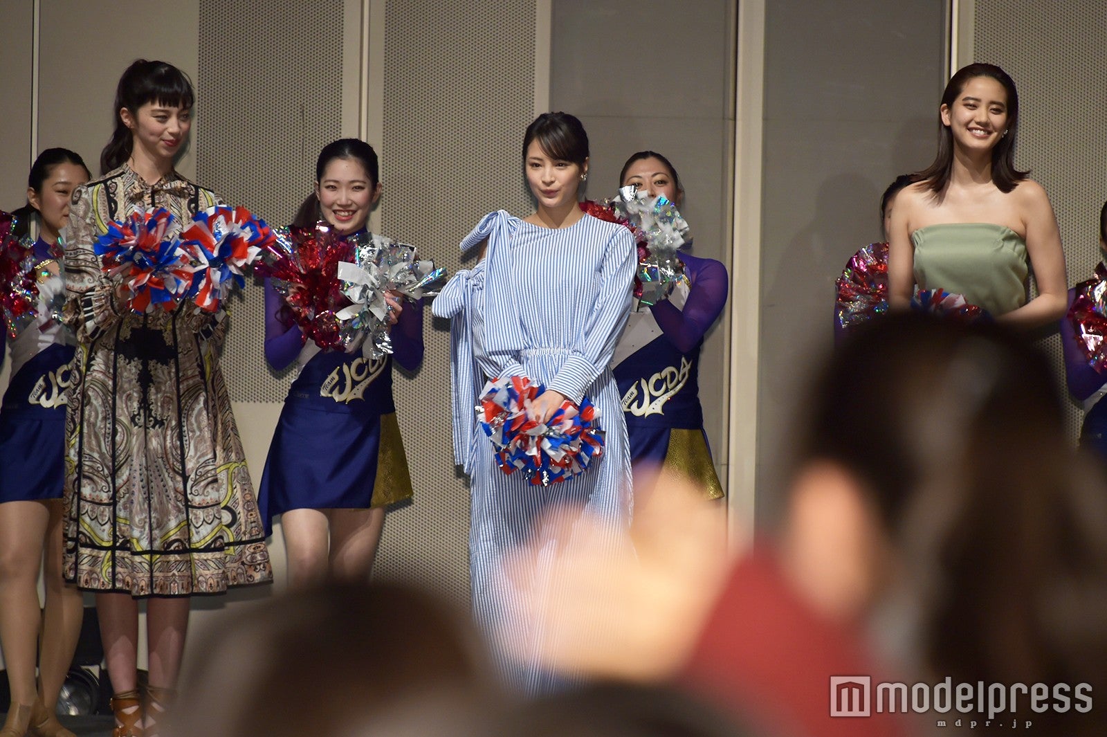 中条あやみ、広瀬すず、山崎紘菜 （C）モデルプレス