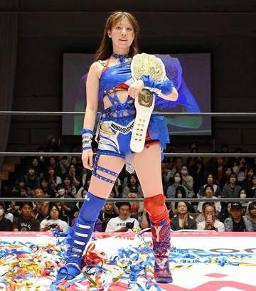 荒井優希が上福ゆきとの顔面キック合戦制してプリプリ王座V3防衛、山下実優が次期挑戦者【東京女子】
