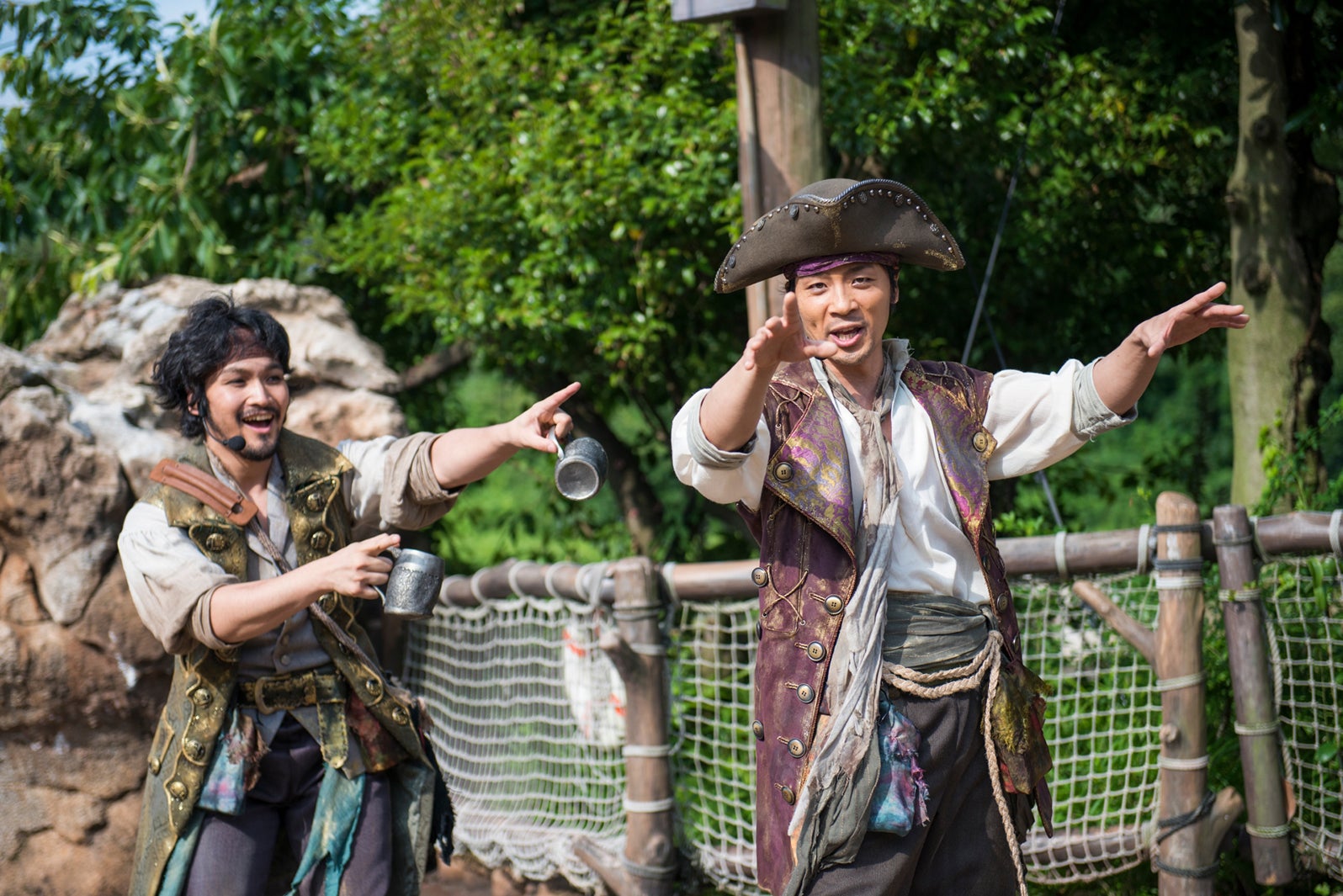 アトモスフィア・エンターテイメント  （C）Disney