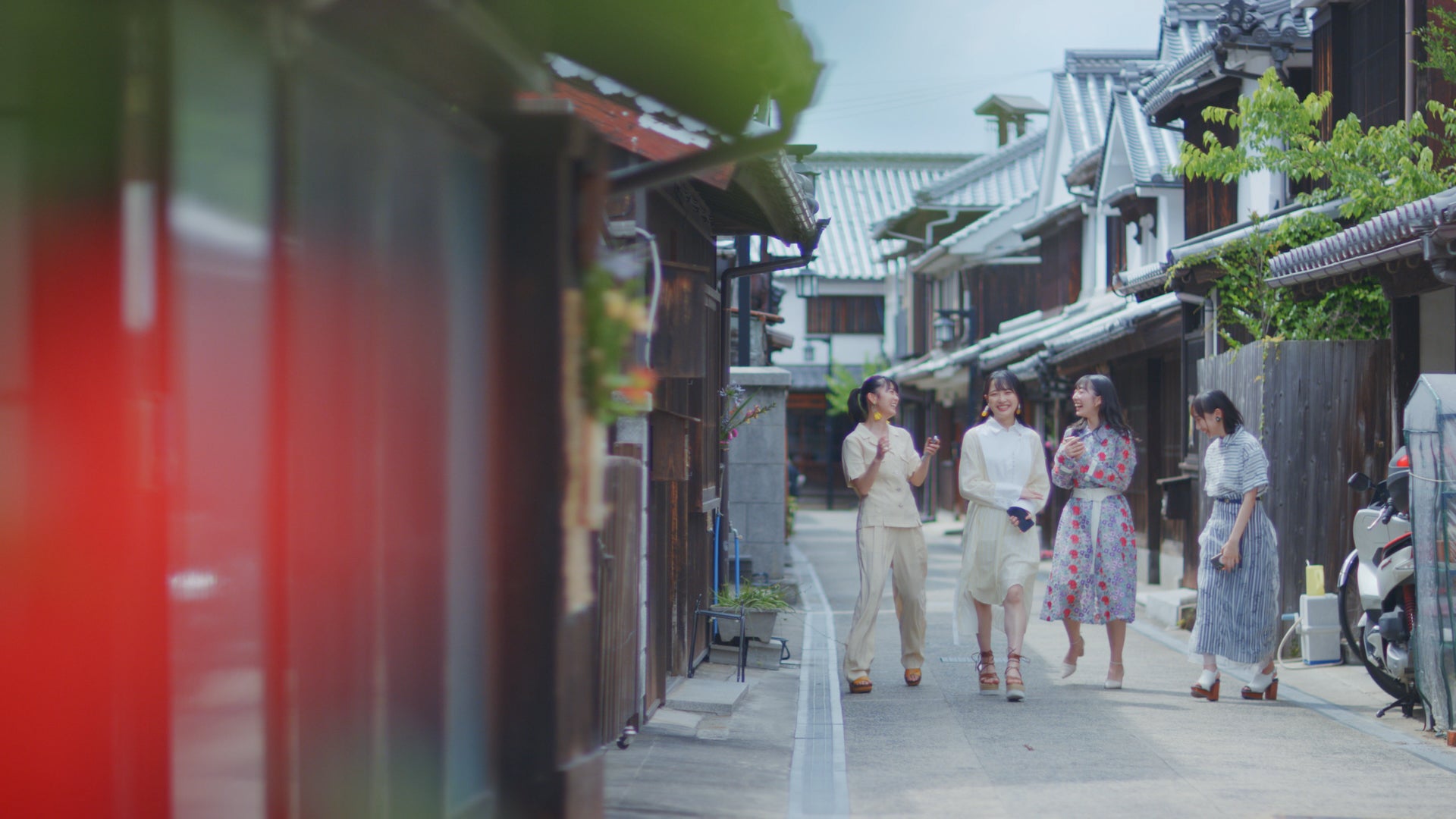 昔の町並みが残る「御手洗町並み保存地区」（C）STU／KING RECORDS