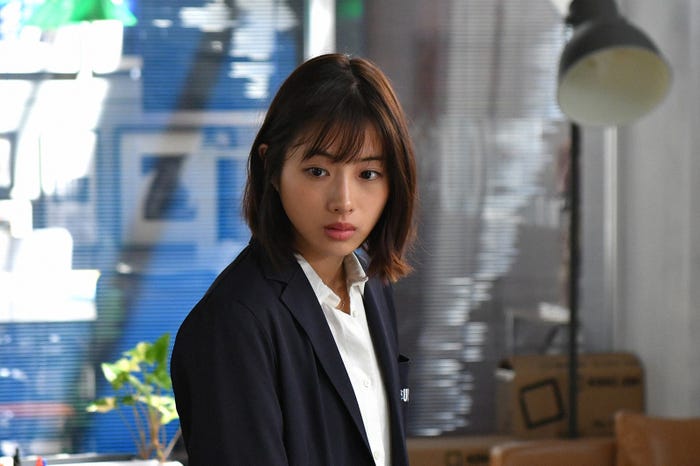 石原さとみ/「アンナチュラル」第2話より(C)TBS