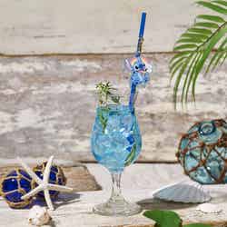 <スティッチ>ブルーレモネード 税込990円(C)Disney