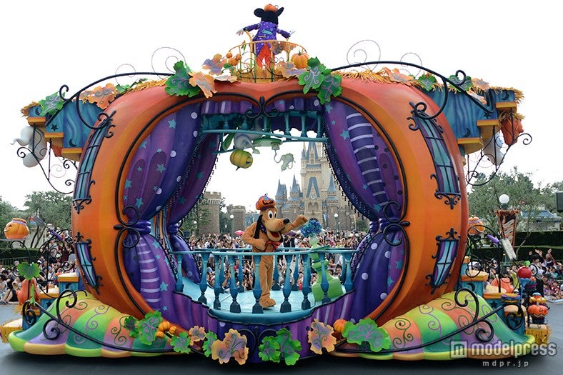 パレード「ハッピーハロウィーンハーベスト」