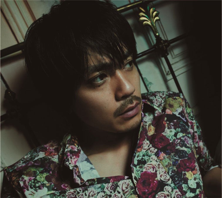 劇団EXILE青柳翔がとにかくSEXY…魅力全開“オトナビジュアル”