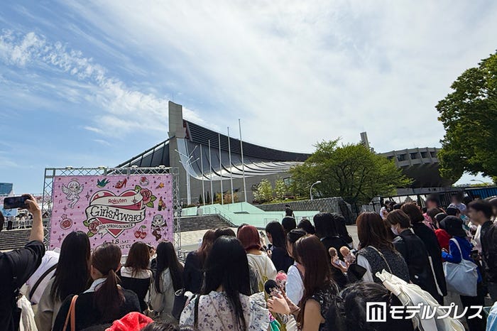 「Rakuten GirlsAward 2026 SPRING/SUMMER」会場の様子(C)モデルプレス